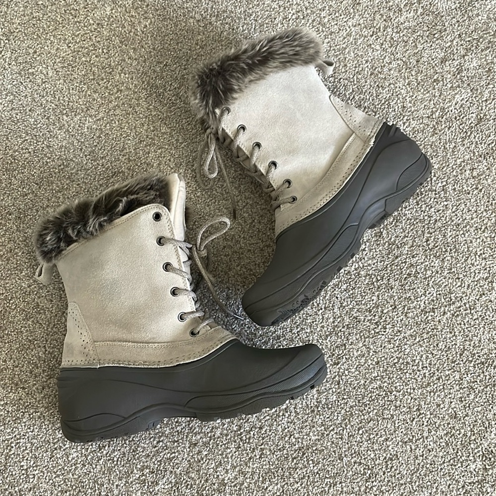 Northeast waterproof outfitter boots, size 8